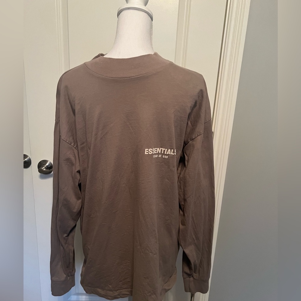 Essentials Long Sleeve T-Shirt